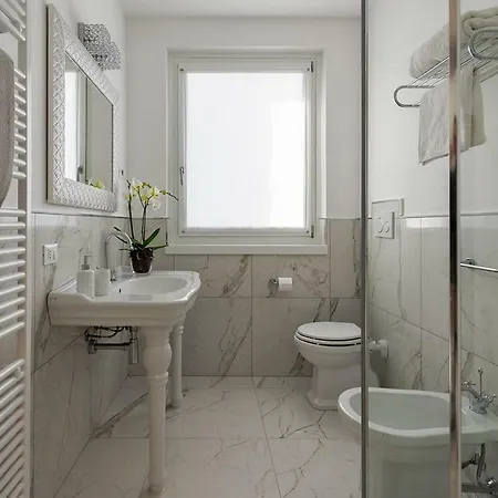 Bianca Luxury Desenzano del Garda